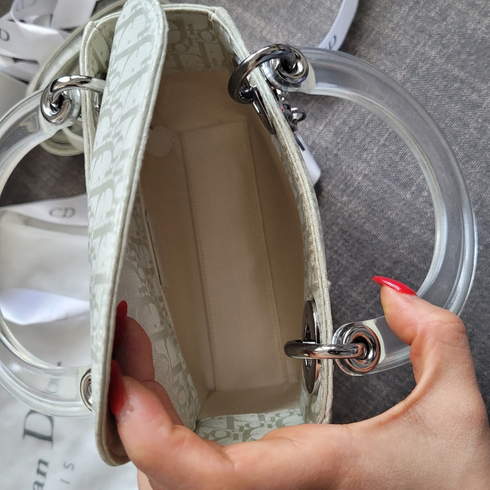 Sold ✨Ultra Rare Mini Lady Dior✨ - Picture 8 of 9